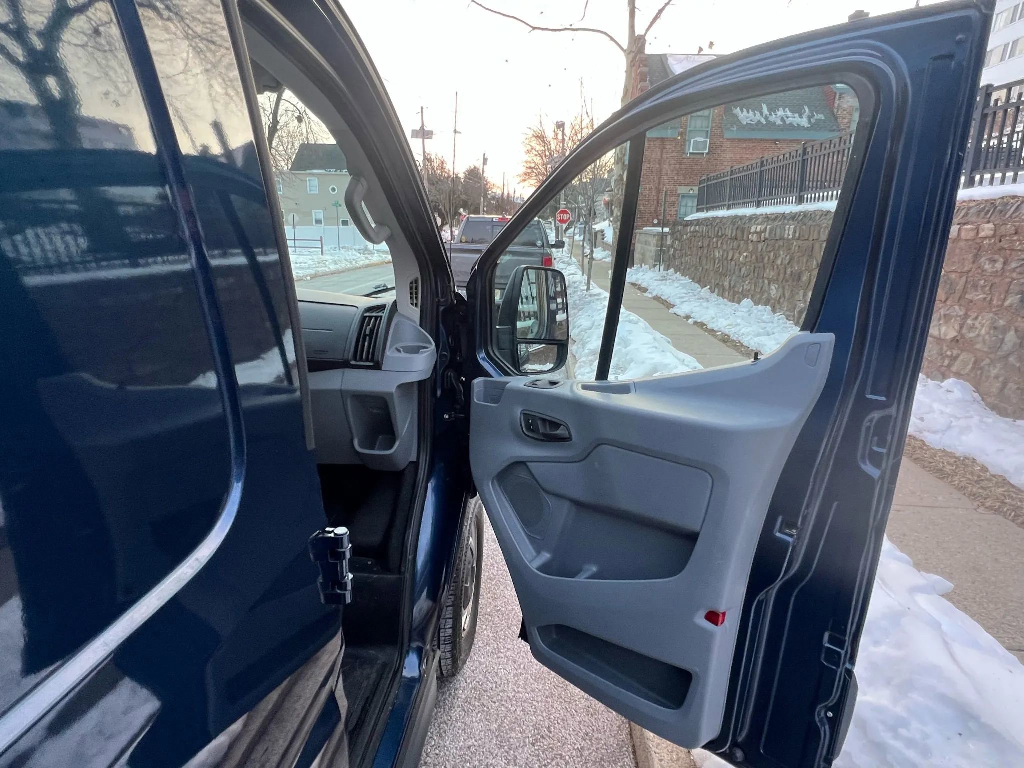 Used 2017 Ford Transit 150 130 Low Roof RWD image 28