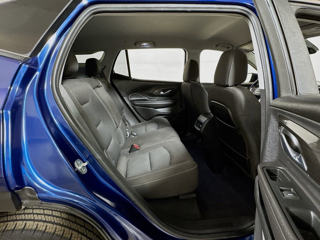 Used 2022 GMC Terrain SLE w/ Driver Convenience Package FWD image 25
