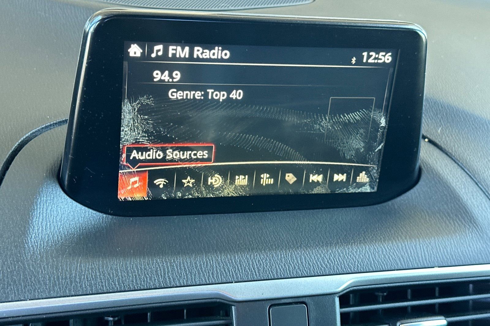 Used 2018 MAZDA MAZDA3 Touring image 19