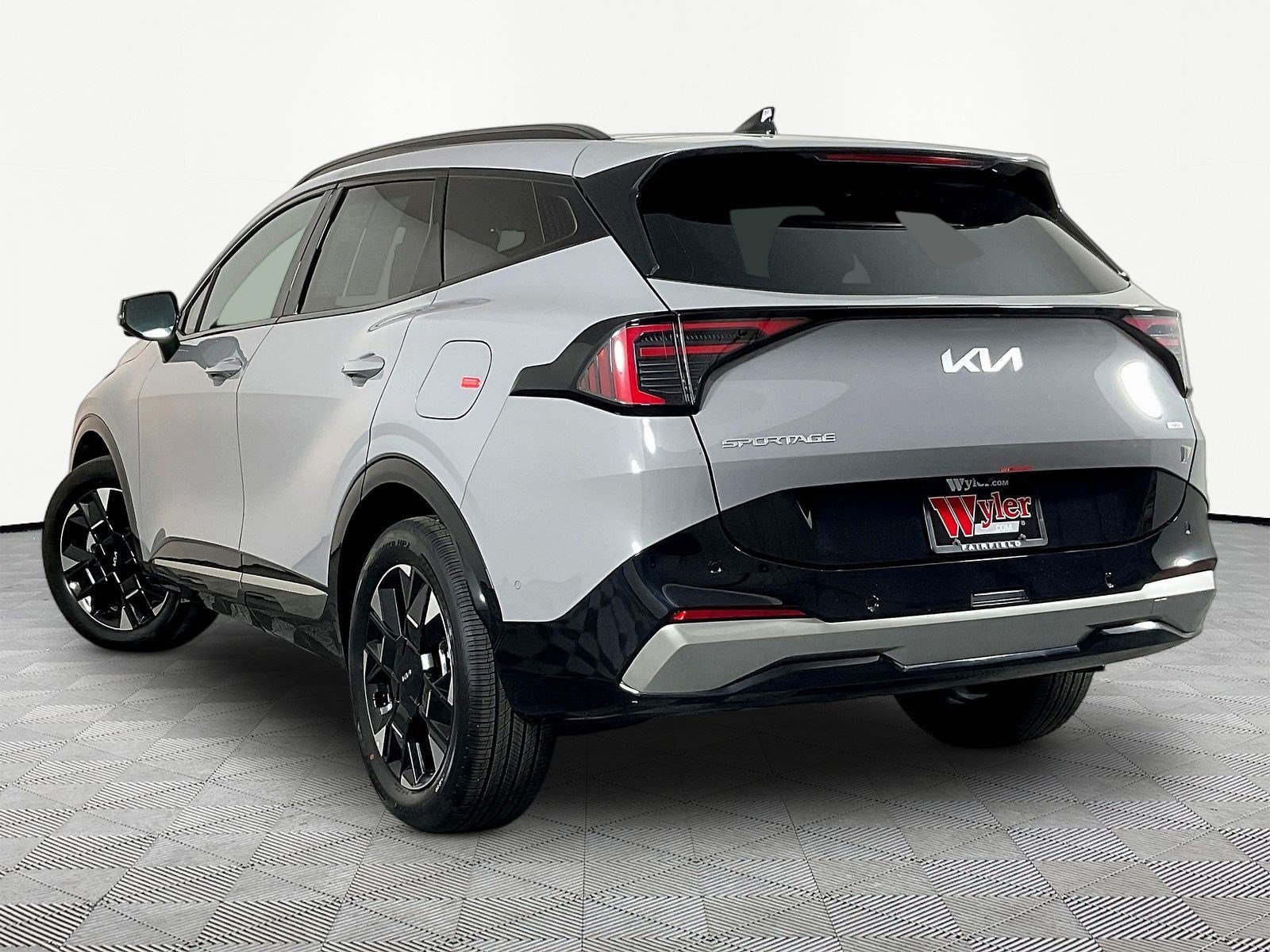 Certified 2026 Kia Sportage SX Prestige AWD/4WD image 4