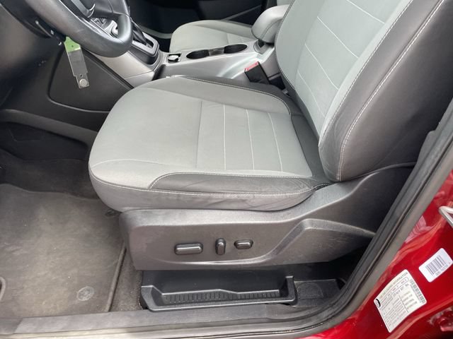 Used 2016 Ford Escape SE FWD image 20
