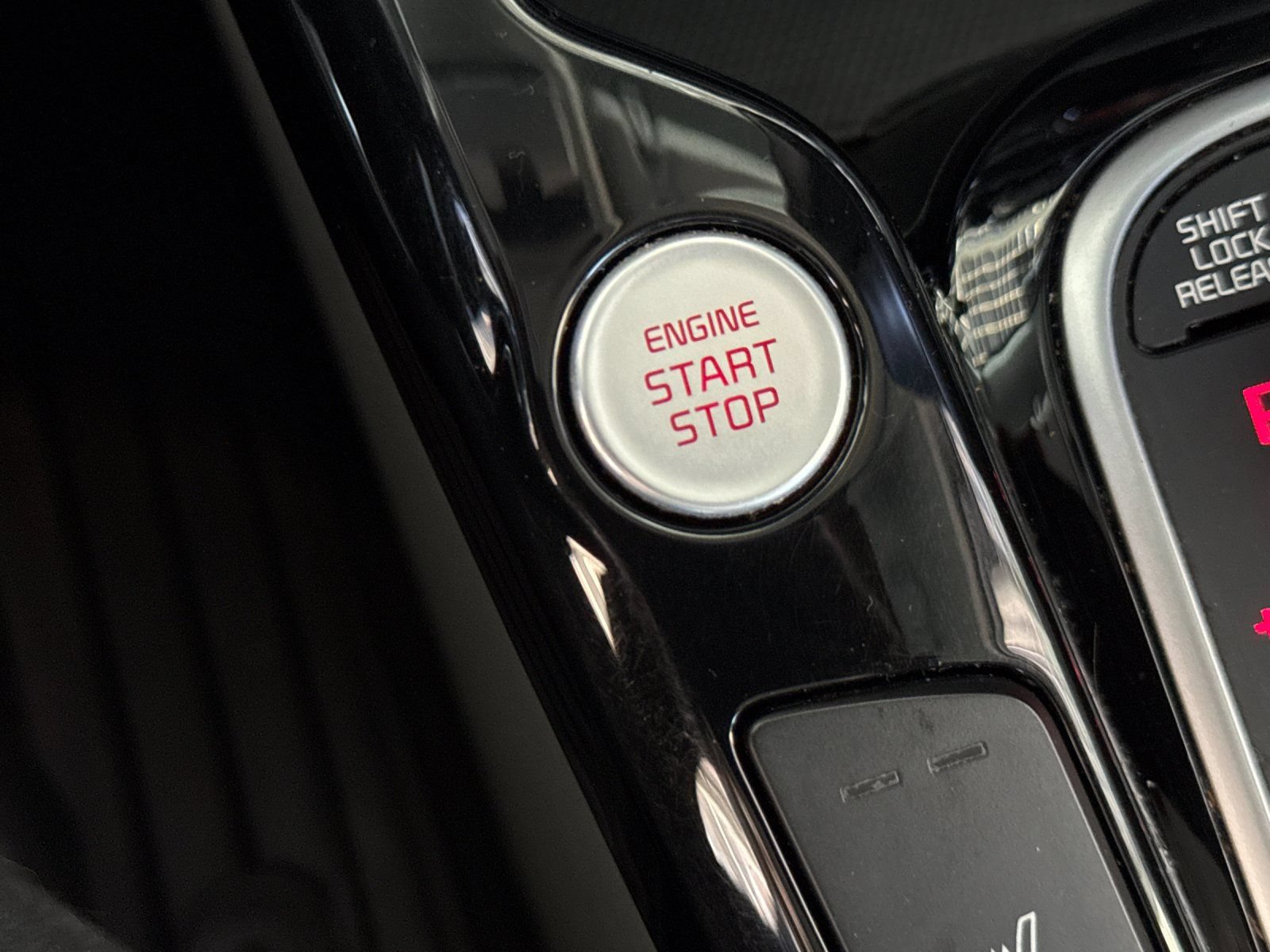 Used 2020 Kia Soul EX FWD image 23