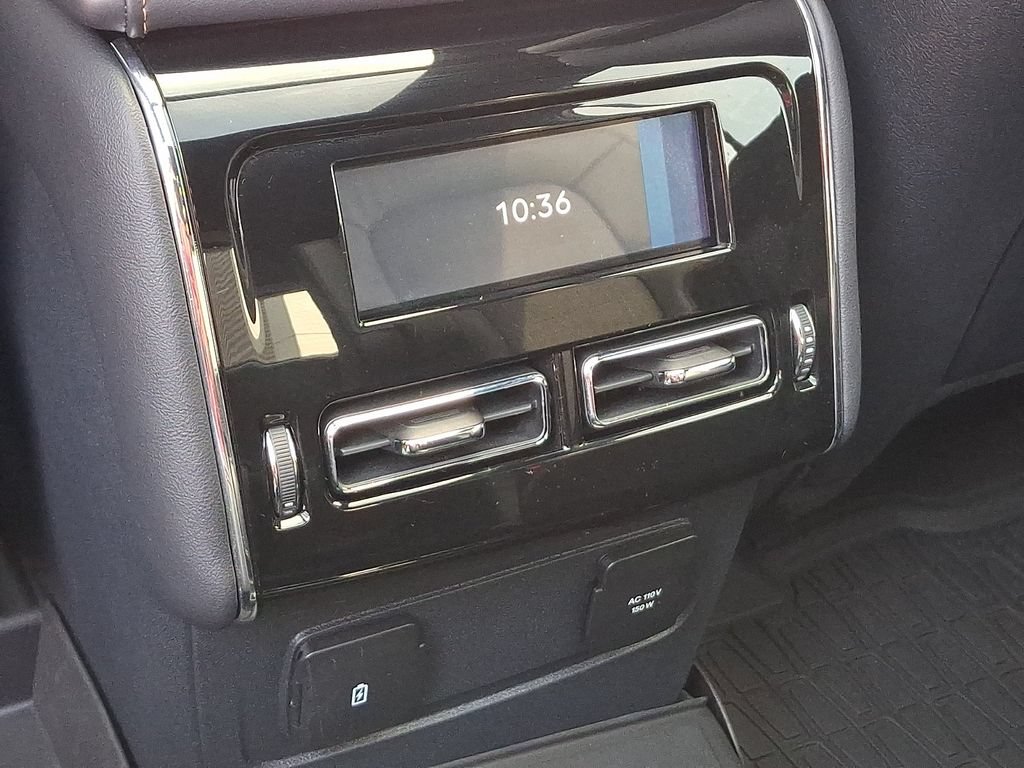 Used 2025 Lincoln Aviator Black Label AWD/4WD image 11