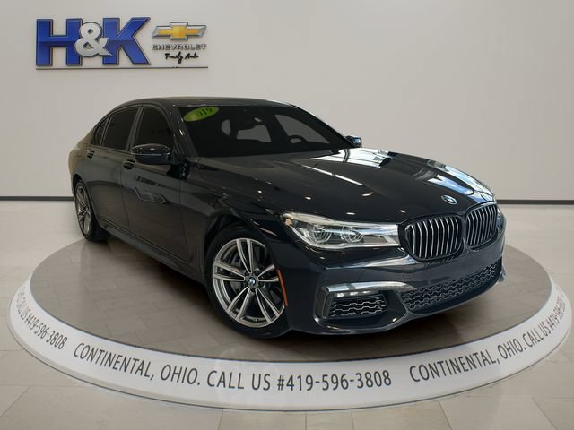 Used 2019 BMW 750i xDrive w/ M Sport Package AWD/4WD image 1