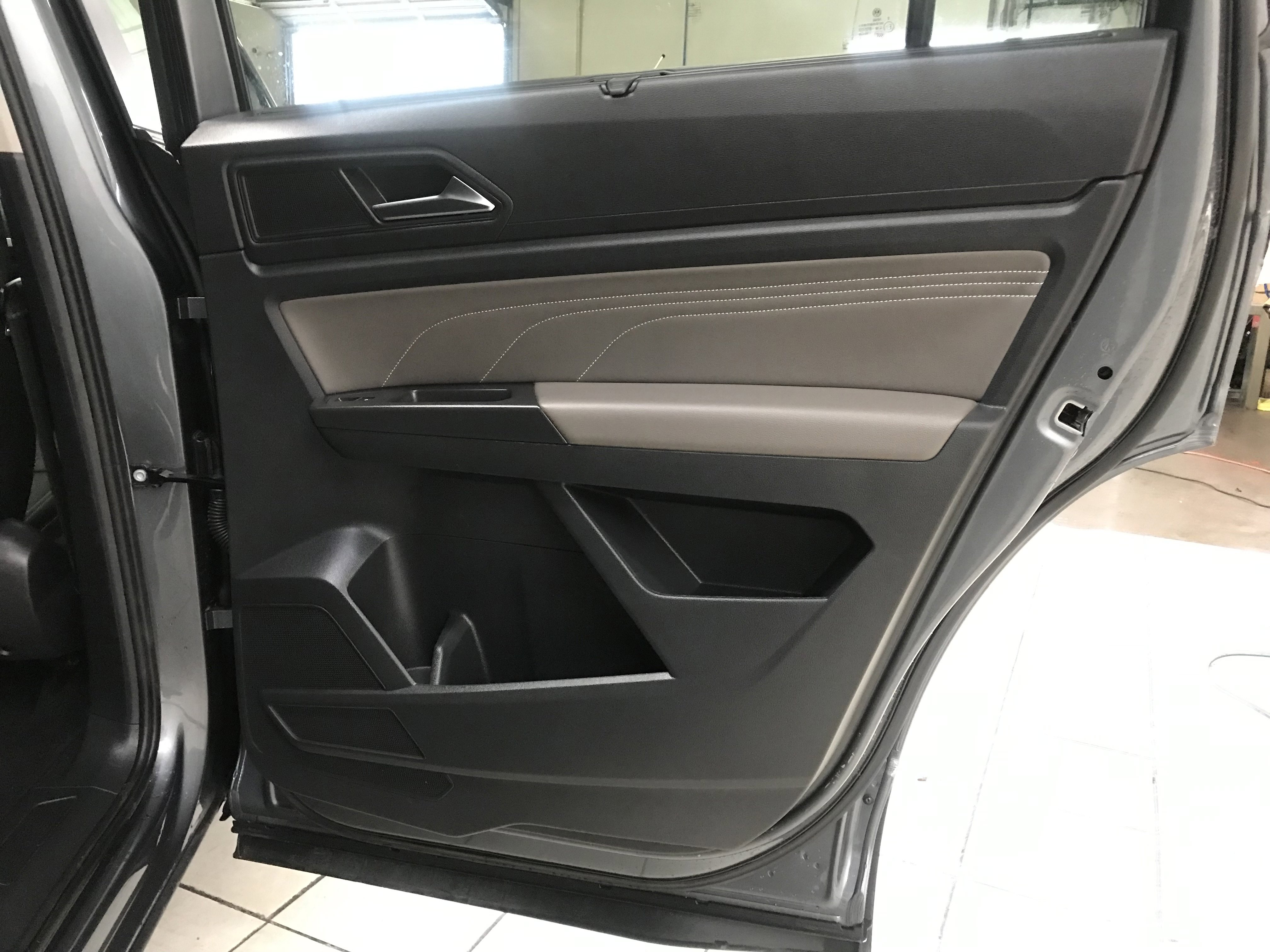 Used 2023 Volkswagen Atlas SE w/ Panoramic Sunroof Package FWD image 11