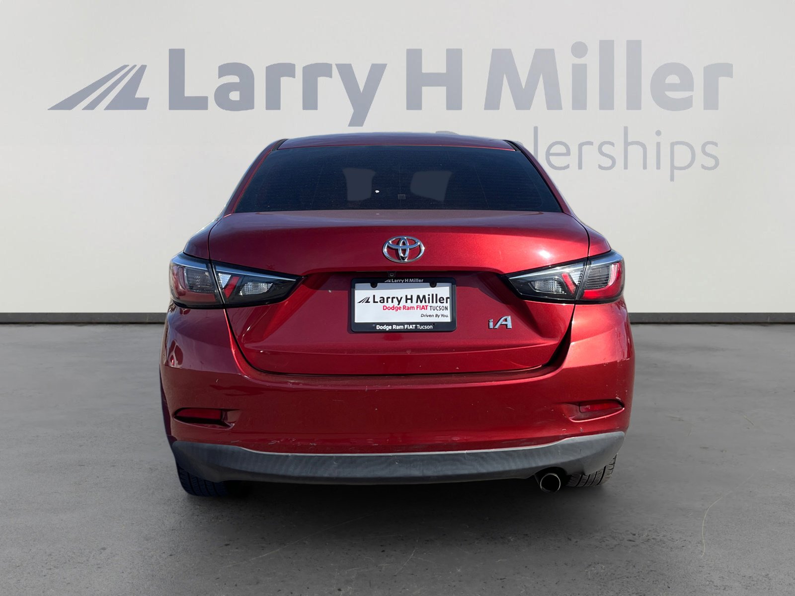 Used 2017 Toyota Yaris iA image 4