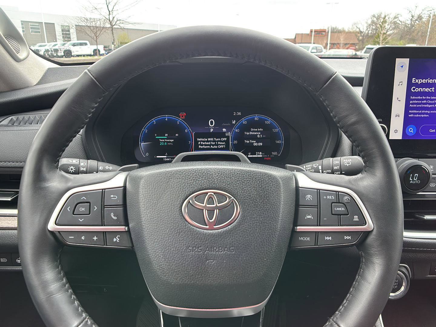 Used 2024 Toyota Grand Highlander AWD image 33