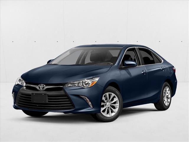 Used 2017 Toyota Camry XLE FWD image 1