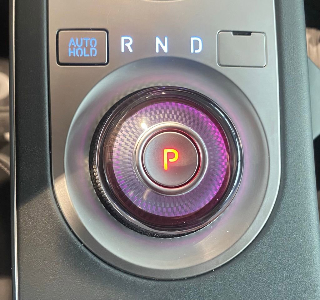 Certified 2025 Genesis GV70 3.5T Sport w/ Sport Advanced Package image 20