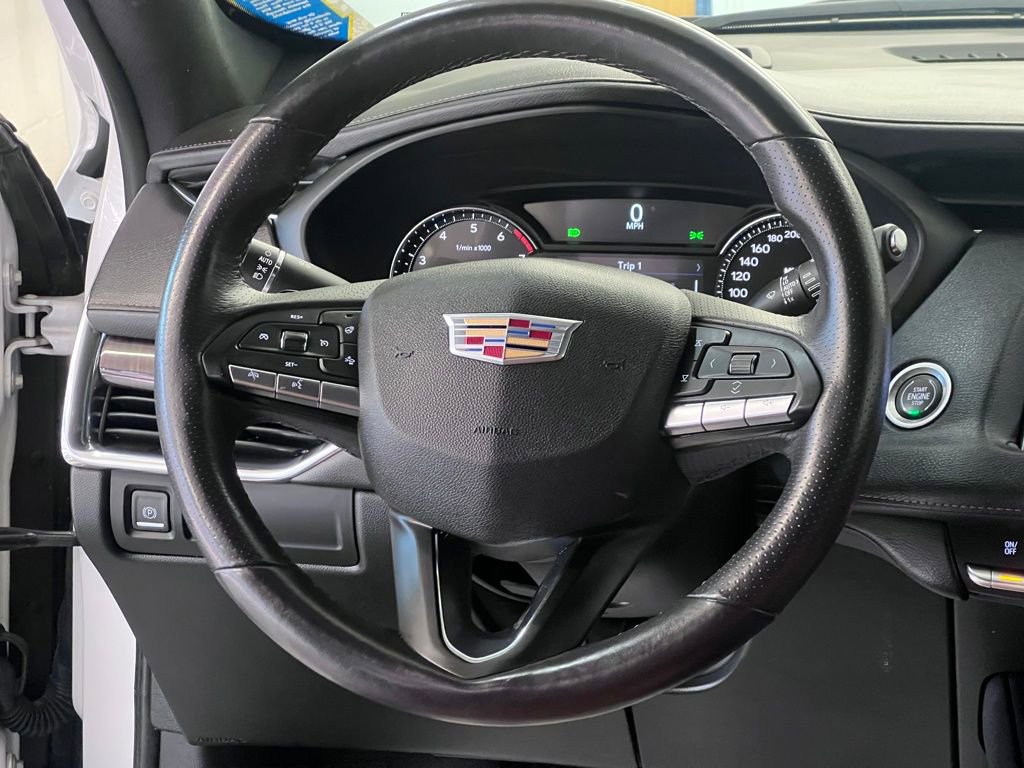 Used 2023 Cadillac XT4 Sport image 19