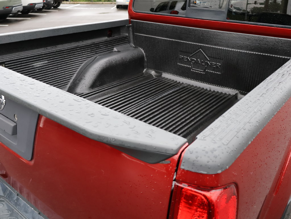 Used 2016 Nissan Frontier SV AWD/4WD image 15