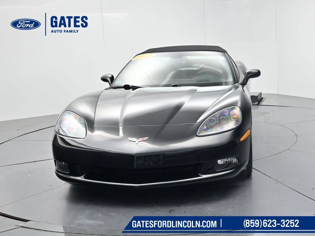 Used 2011 Chevrolet Corvette Convertible w/ Preferred Equipment Group RWD image 3