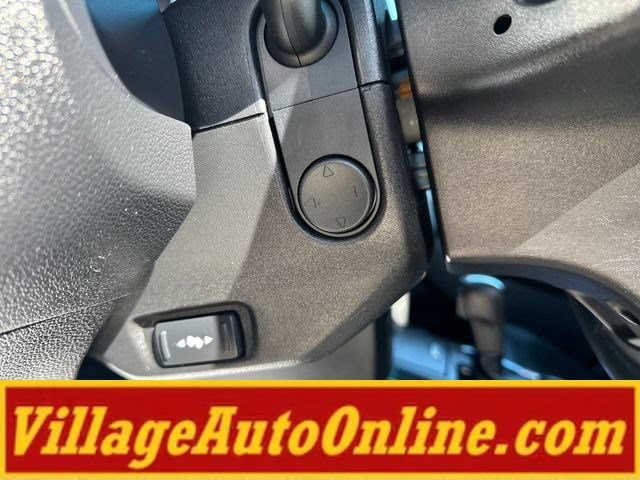 Used 2017 Ford Explorer Limited w/ Equipment Group 301A AWD/4WD image 36
