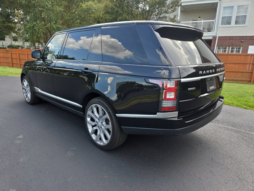 Used 2017 Land Rover Range Rover Long Wheelbase Supercharged AWD/4WD image 3