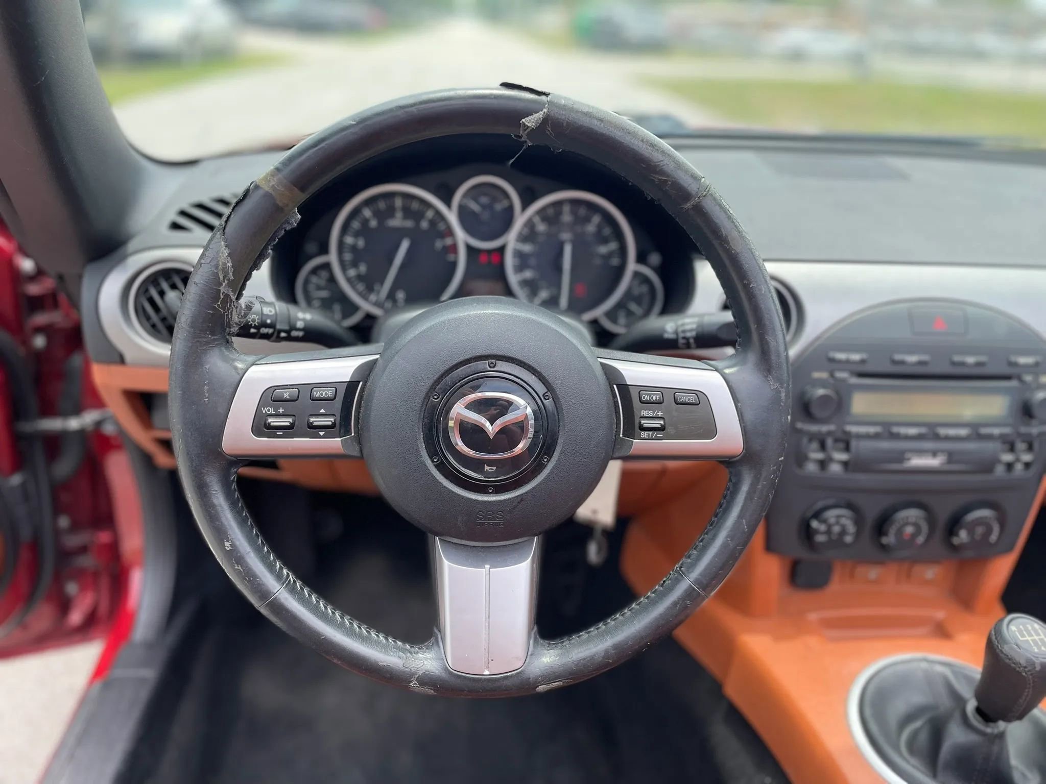 Used 2007 MAZDA MX-5 Miata Grand Touring w/ Premium Pkg RWD image 19
