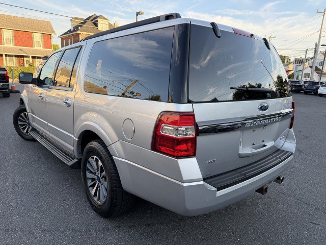 Used 2017 Ford Expedition EL XLT w/ Equipment Group 202A AWD/4WD image 8