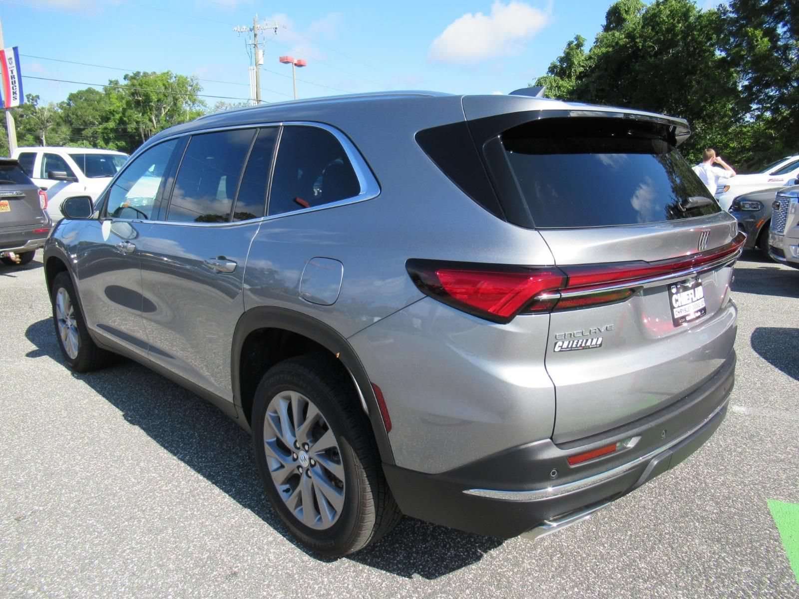 Used 2026 Buick Enclave Preferred FWD image 5