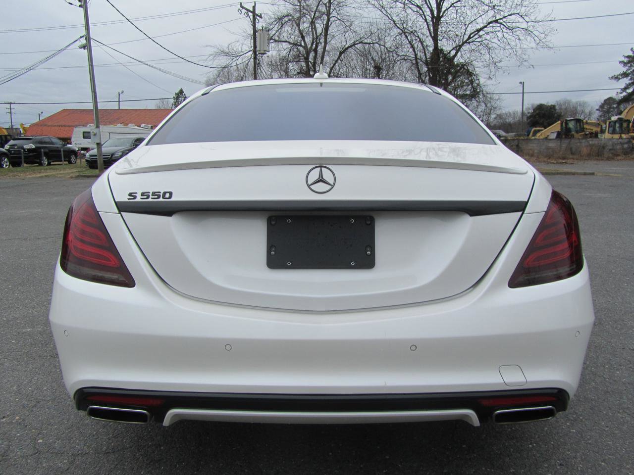 Used 2015 Mercedes-Benz S 550 Sedan image 9