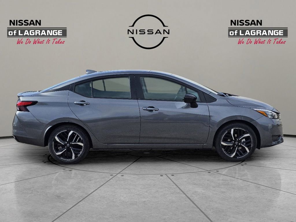 New 2025 Nissan Versa SR image 6