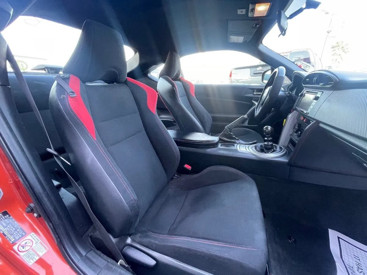 Used 2015 Scion FR-S RWD image 13