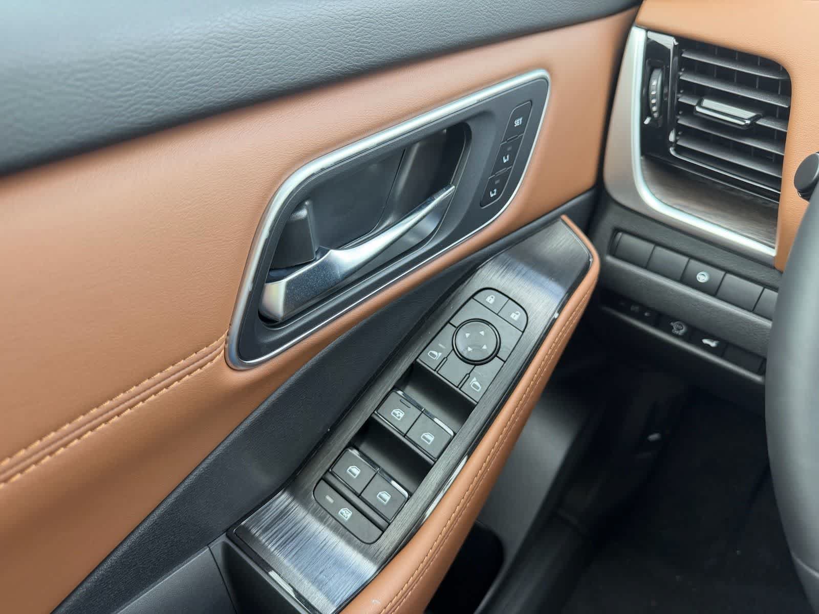 New 2026 Nissan Rogue Platinum AWD/4WD image 23