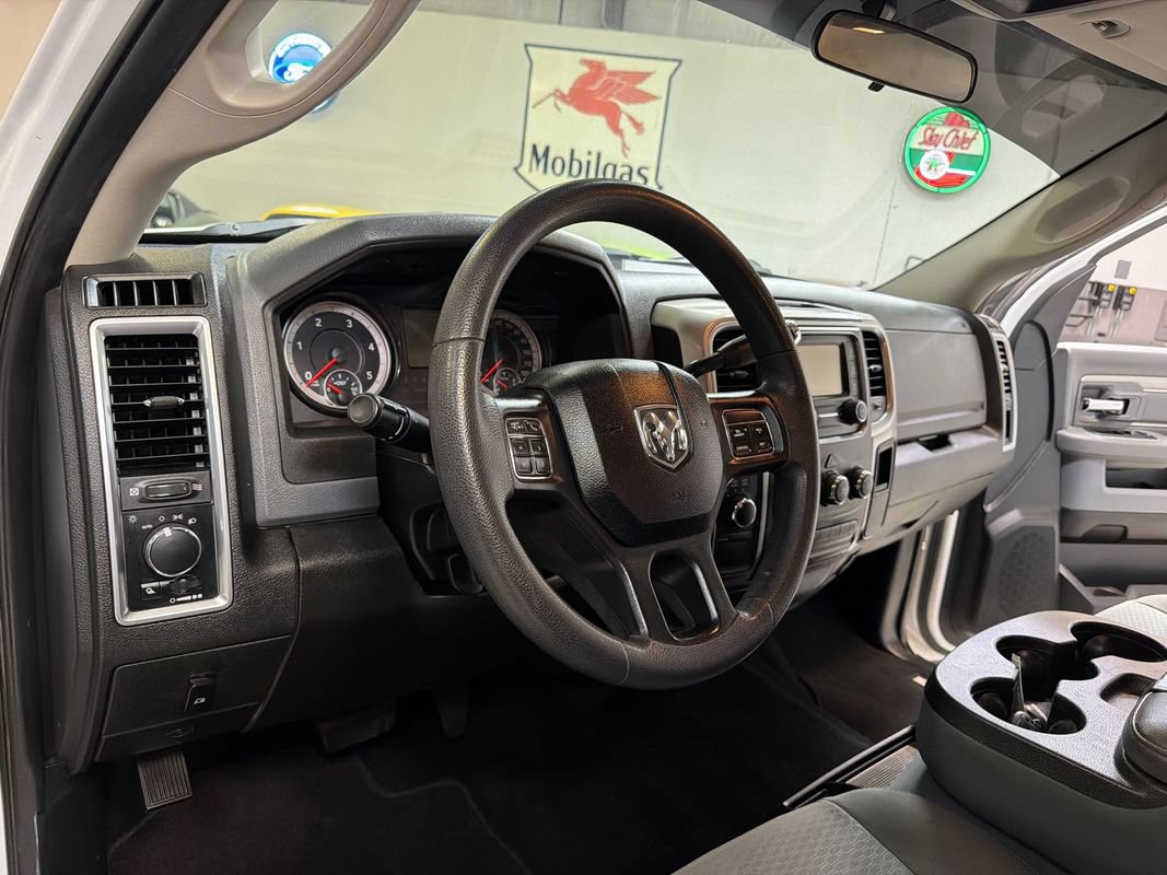 Used 2018 RAM 2500 SLT AWD/4WD image 26