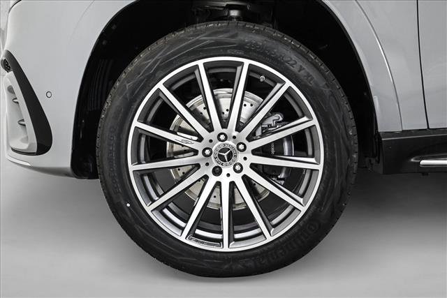 New 2026 Mercedes-Benz GLS 580 4MATIC image 26