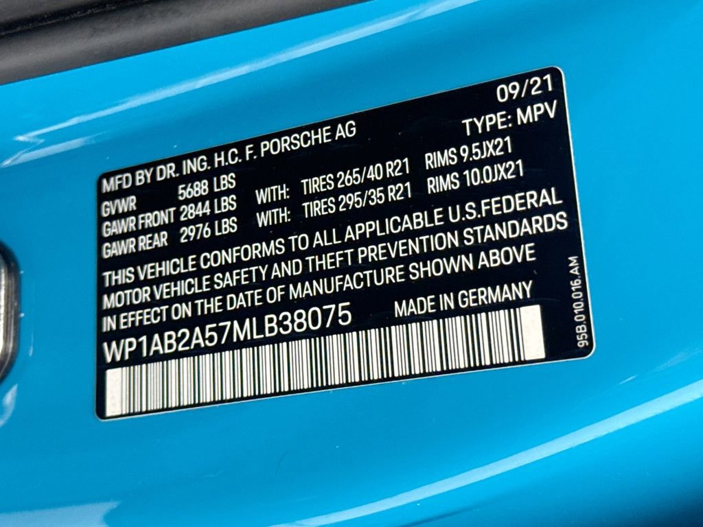 Used 2021 Porsche Macan S image 34