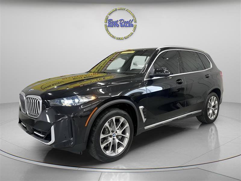 Used 2024 BMW X5 xDrive40i w/ Parking Assistance Package