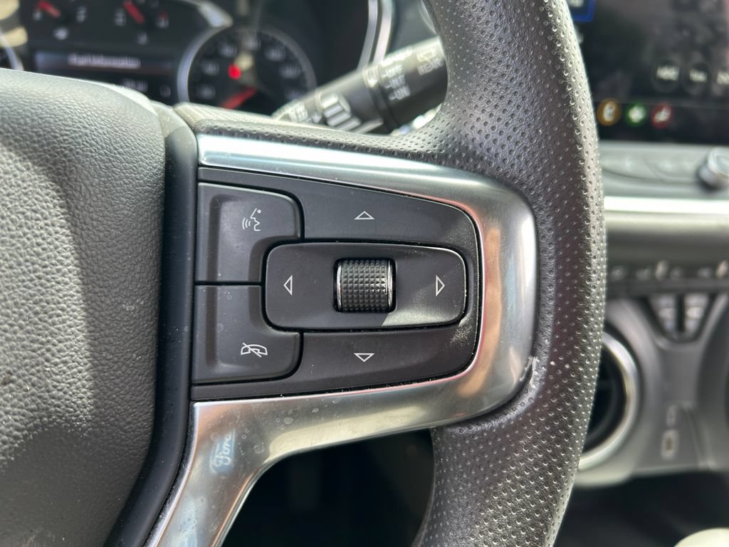 Used 2024 Chevrolet Blazer LT w/ Convenience Package FWD image 22