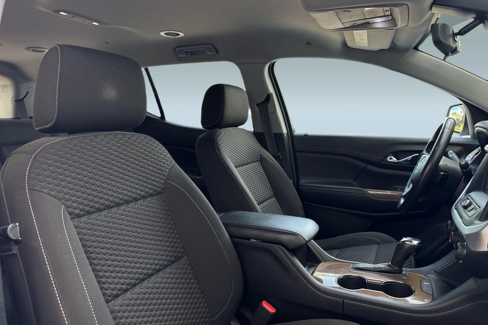 Used 2019 GMC Acadia SLE FWD image 30