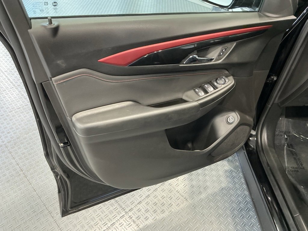 Used 2025 Chevrolet TrailBlazer RS w/ Convenience Package image 33