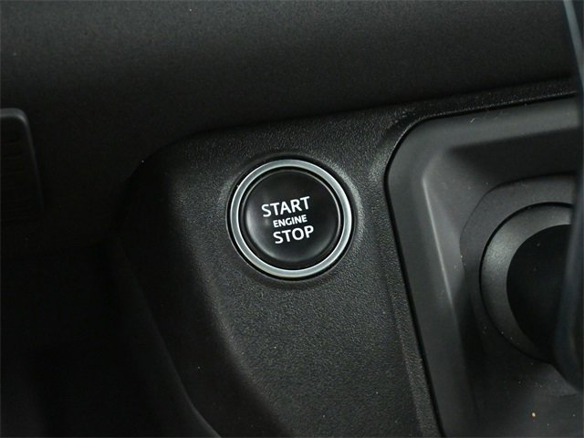 Used 2023 Land Rover Defender 110 X-Dynamic SE image 37