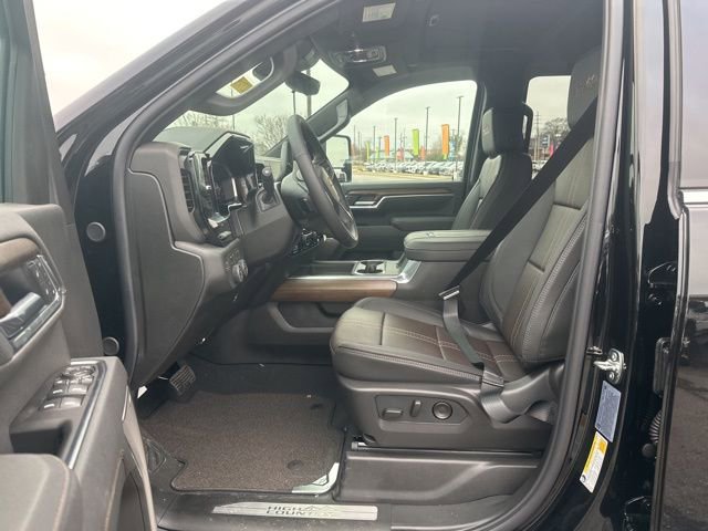 New 2026 Chevrolet Silverado 3500 High Country w/ Technology Package image 16
