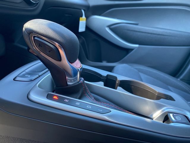 New 2026 Chevrolet Trax RS w/ Sunroof Package FWD image 26