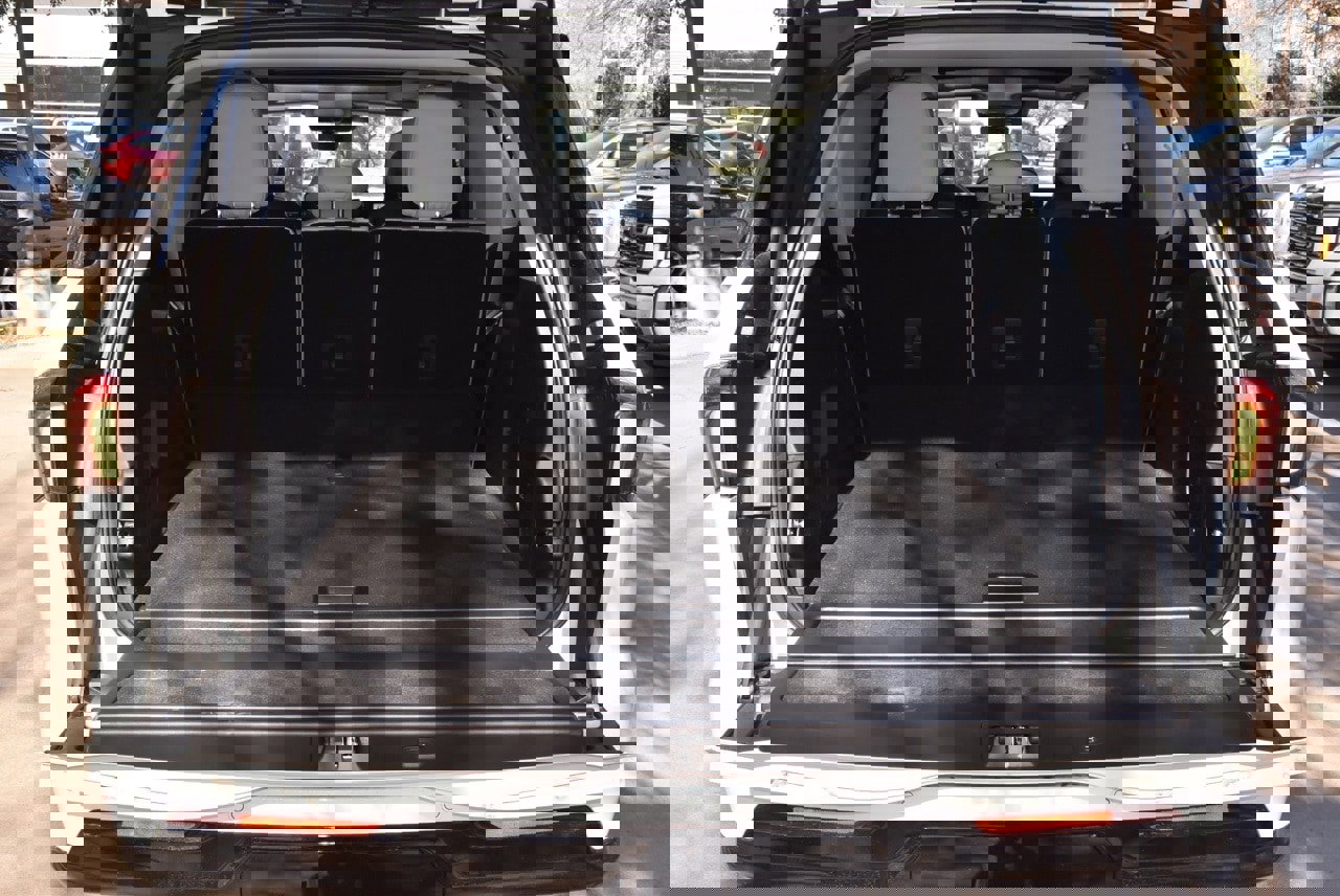 New 2026 Lincoln Navigator L Black Label image 43