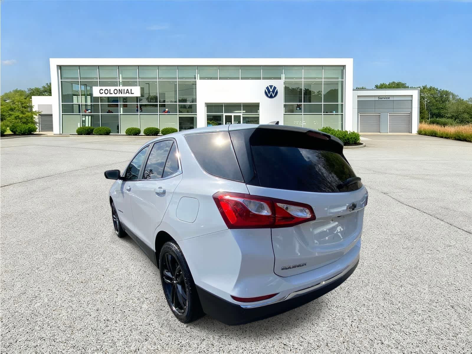 Used 2021 Chevrolet Equinox LT image 3