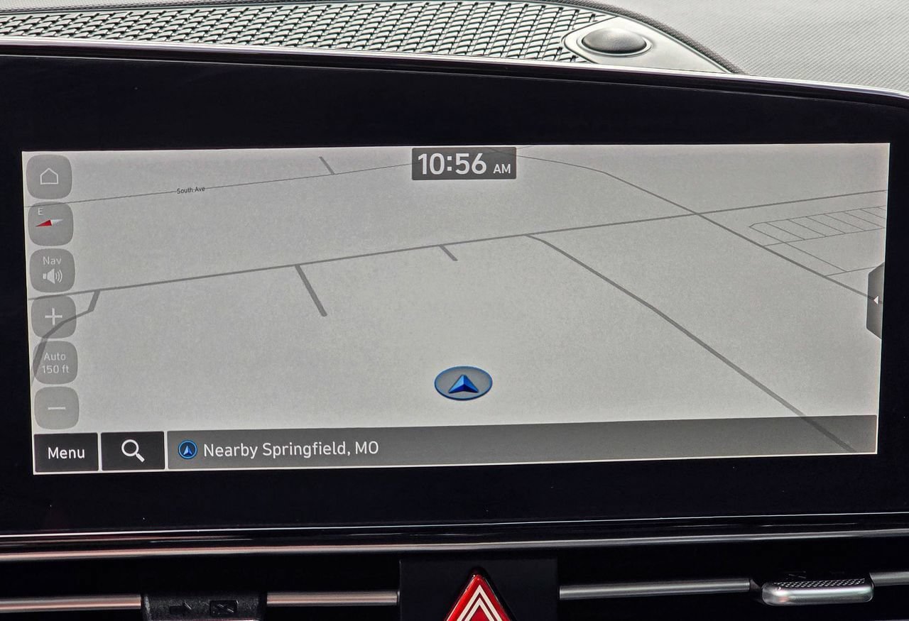 Used 2025 Hyundai Elantra SEL FWD image 16