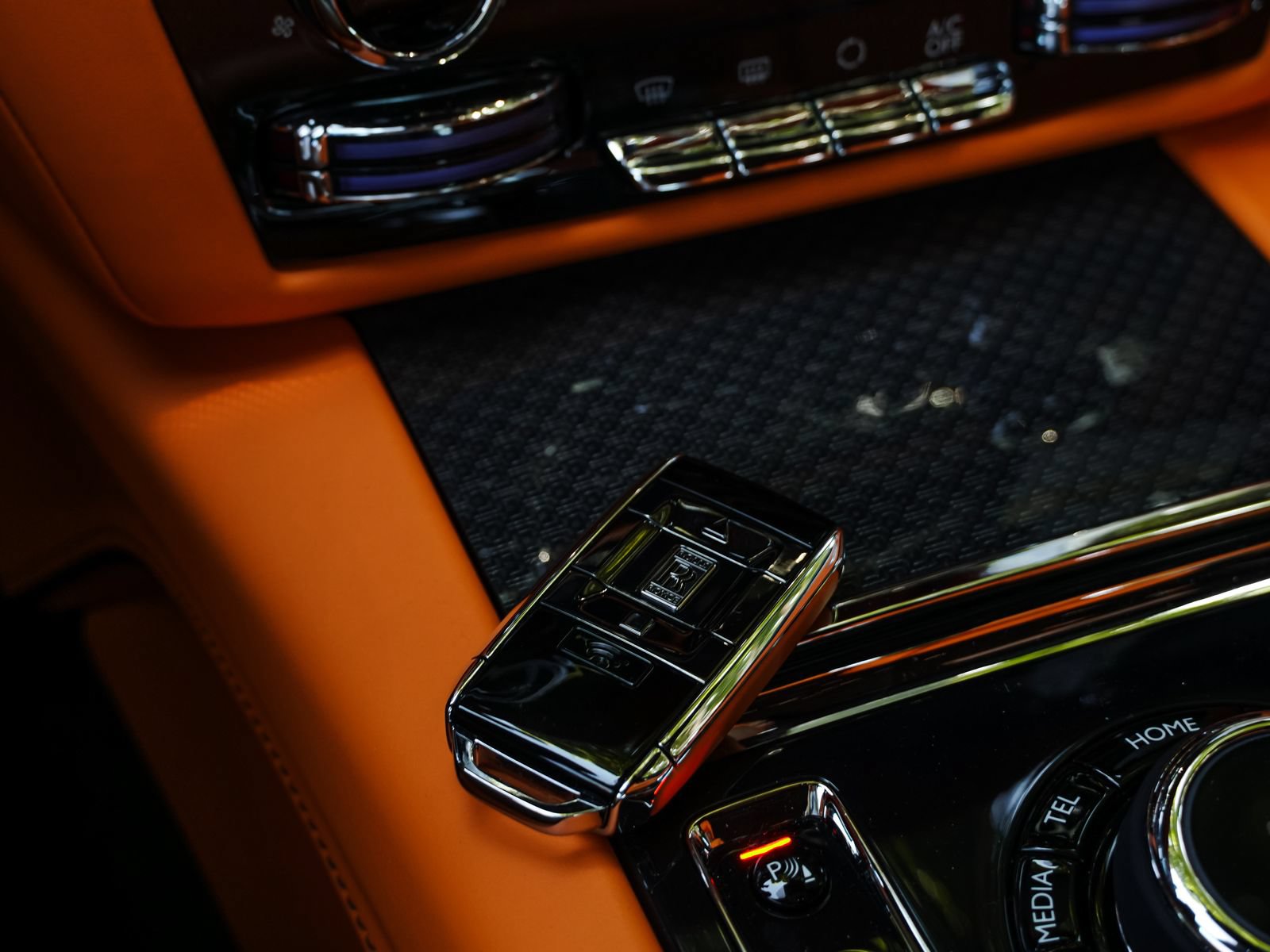New 2026 Rolls-Royce Ghost Black Badge AWD/4WD image 34