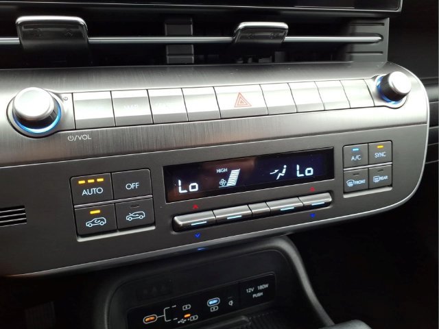 Used 2026 Hyundai Kona SEL Sport FWD image 20
