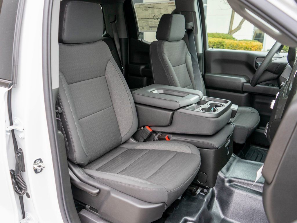 New 2026 GMC Sierra 1500 Pro w/ Pro Value Package image 9