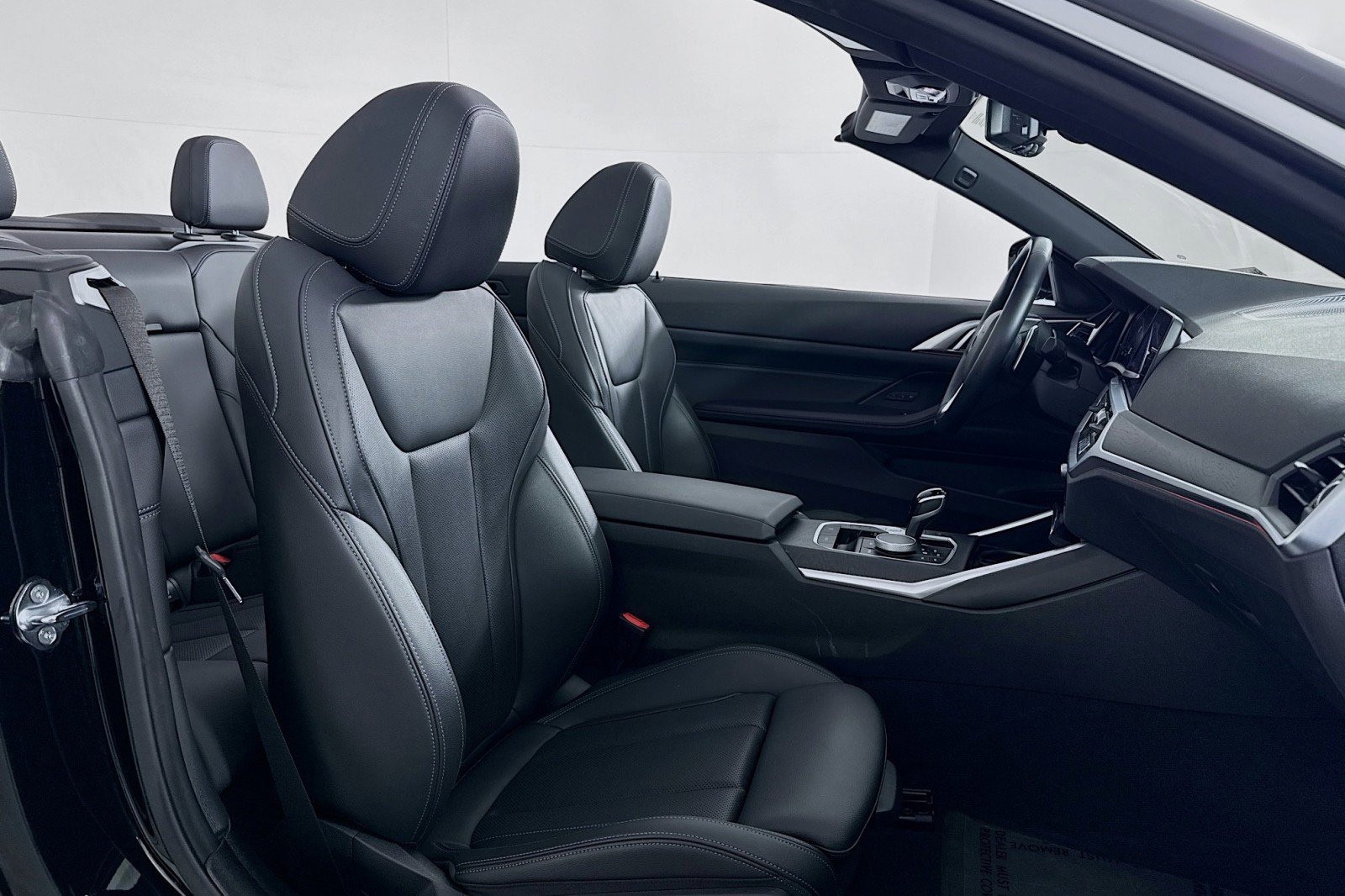 Used 2023 BMW 430i Convertible w/ Convenience Package image 8