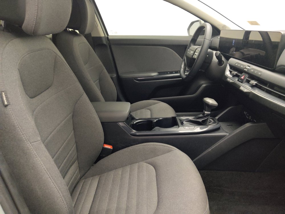 Used 2025 Kia K4 EX FWD image 21