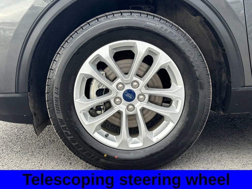 Used 2020 Ford Escape SE image 18