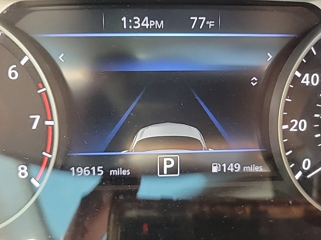 Used 2024 Nissan Sentra SR w/ SR Premium Package FWD image 10