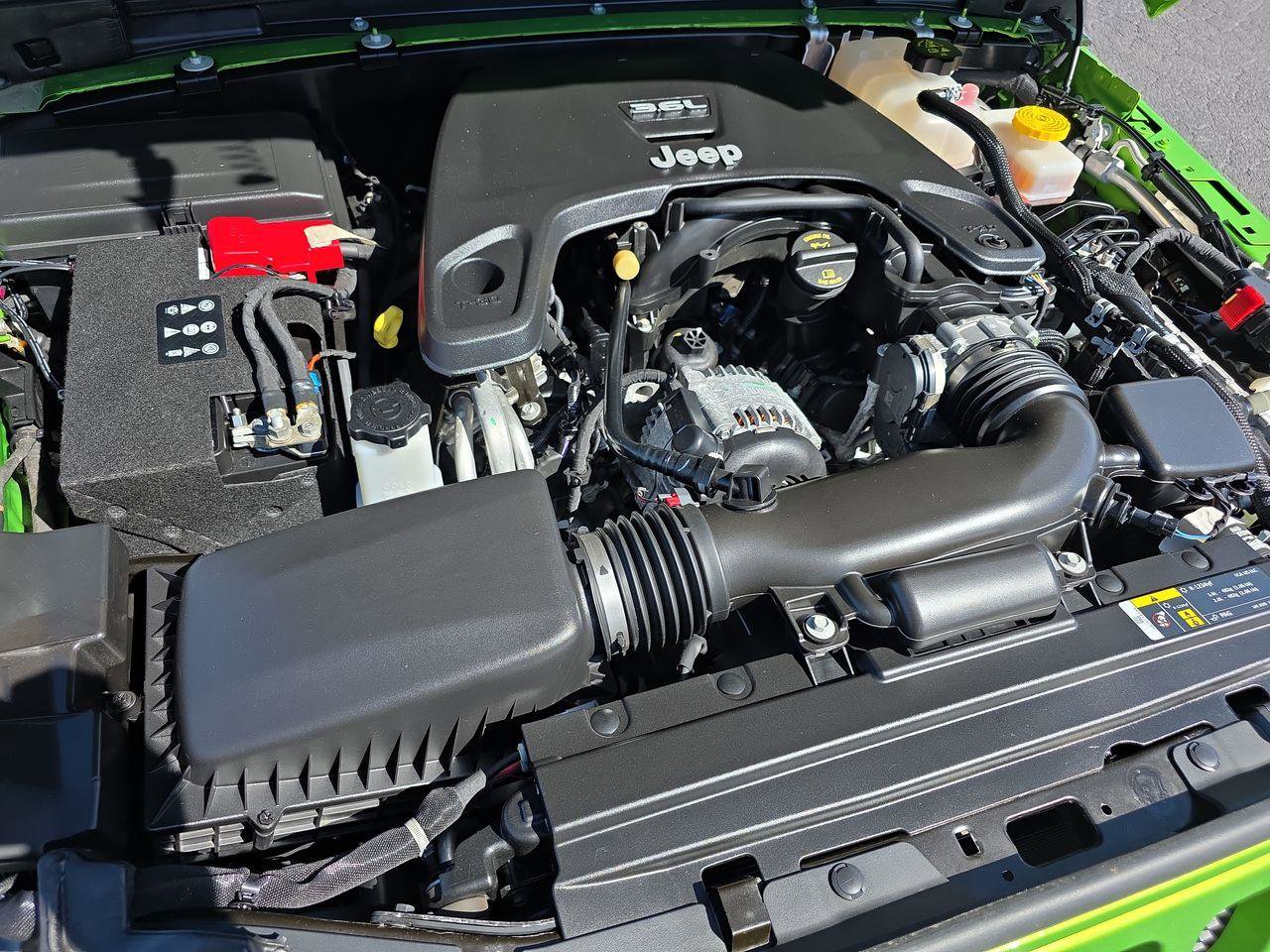 Used 2019 Jeep Wrangler Sport image 13