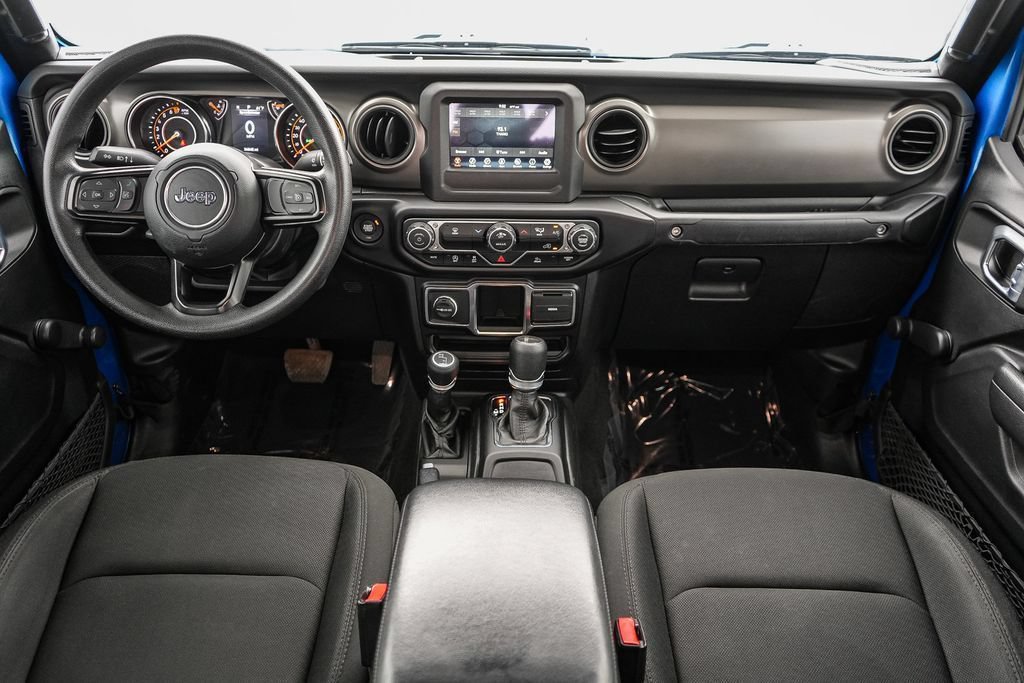 Used 2022 Jeep Gladiator Sport AWD/4WD image 14