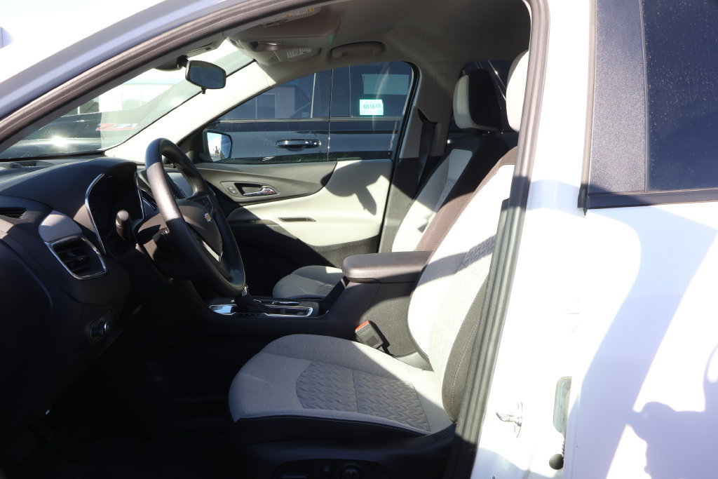 Used 2024 Chevrolet Equinox LS w/ LS Convenience Package FWD image 10