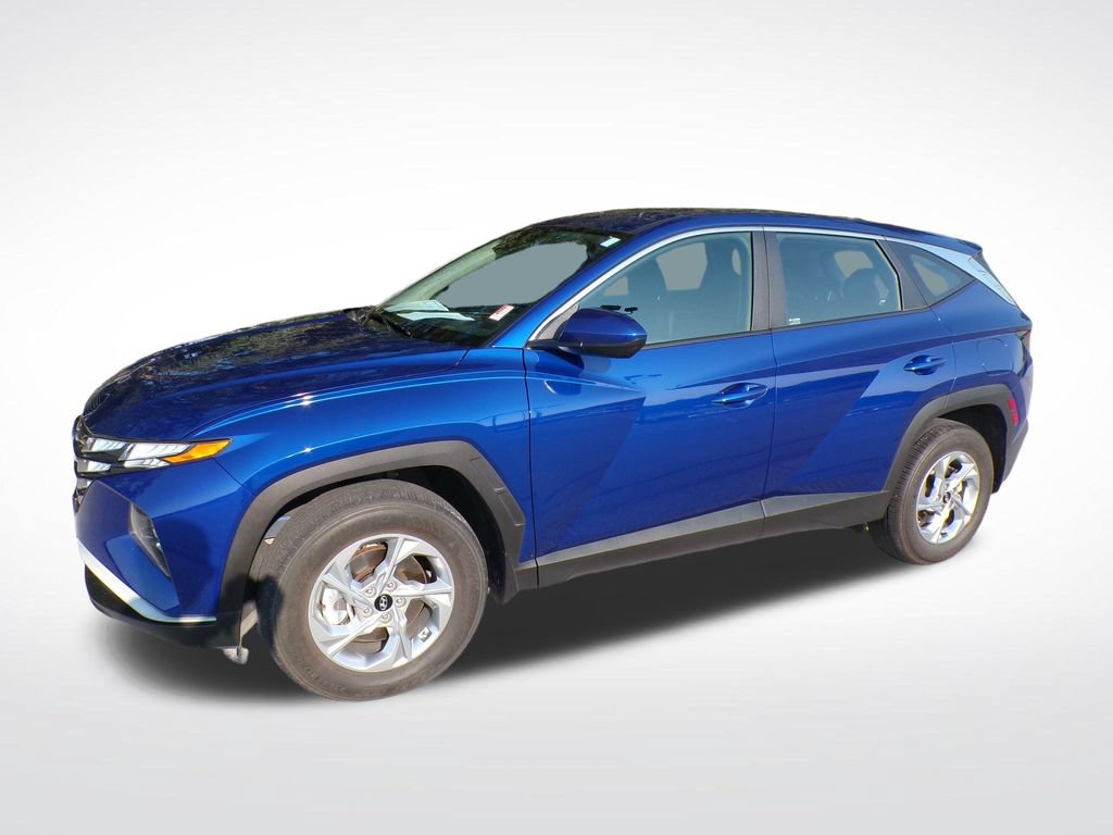Used 2023 Hyundai Tucson SE AWD/4WD image 3