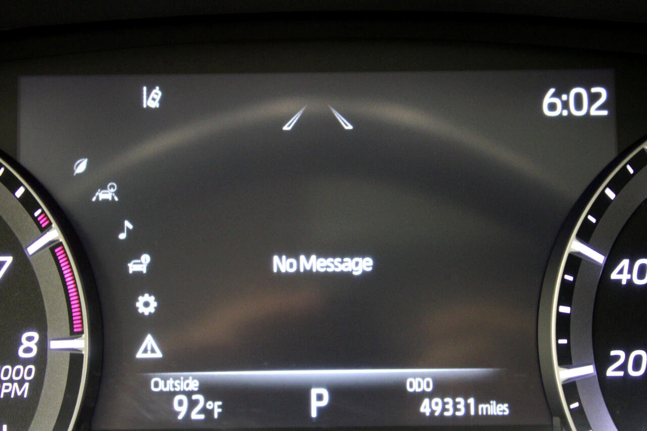 Used 2021 Toyota Highlander XLE image 81